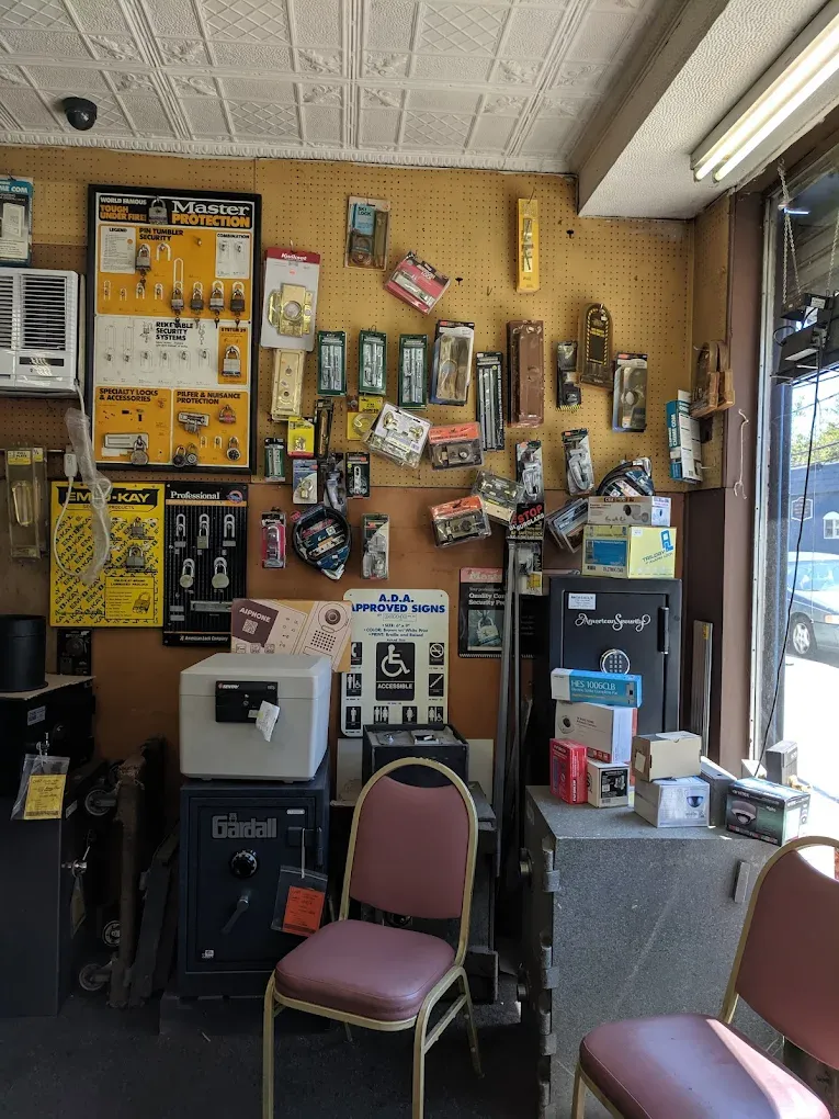 Safes & Vaults